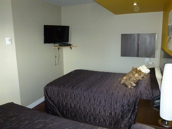 Classic Room, 2 Double Beds