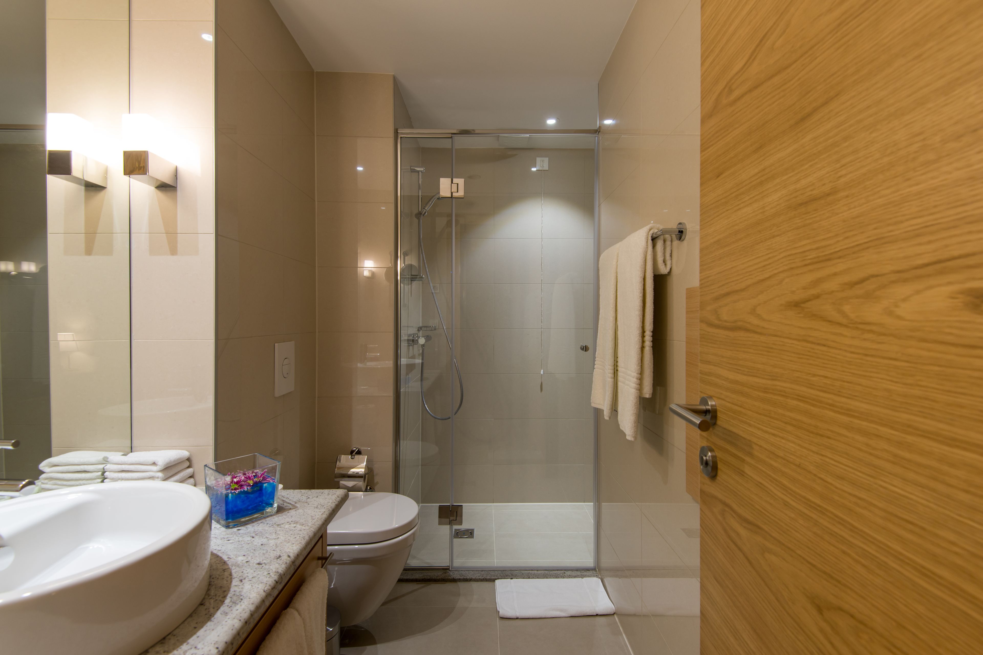 shower, rainfall showerhead, eco-friendly toiletries, hair dryer