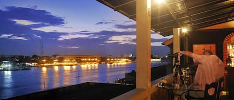 Pemandangan dari hartanah