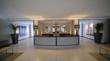 Check-in/check-out kiosk