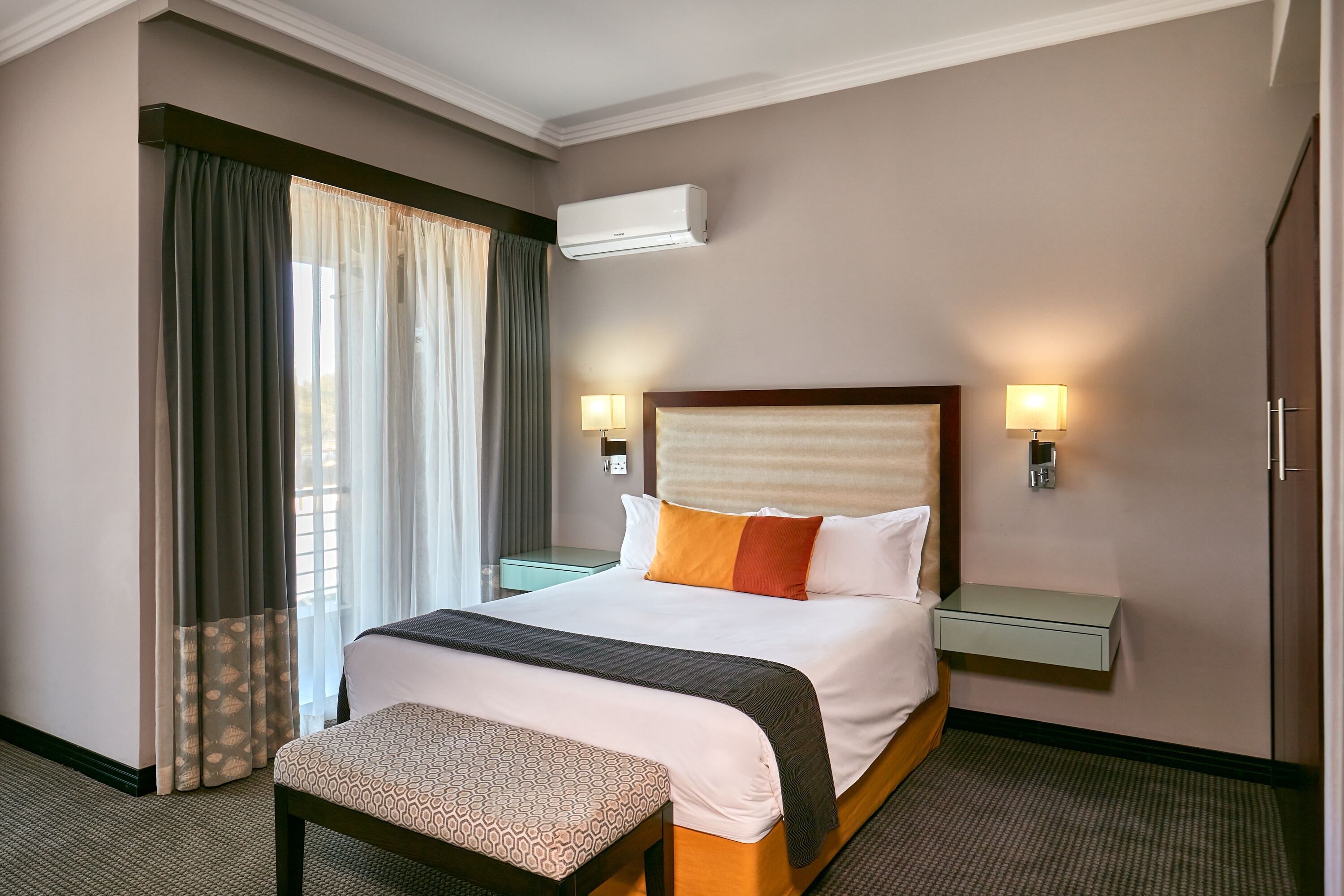 Executive-Doppelzimmer, 1 Schlafzimmer | Hochwertige Bettwaren, Zimmersafe, Schreibtisch
