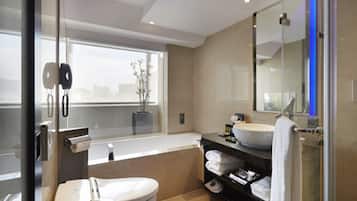 Wonderful Studio | Bathroom | Eco-friendly toiletries, hair dryer, slippers, electronic bidet