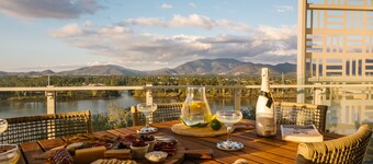 Empire Apartment Hotel