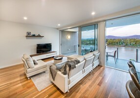 Televisión de pantalla plana