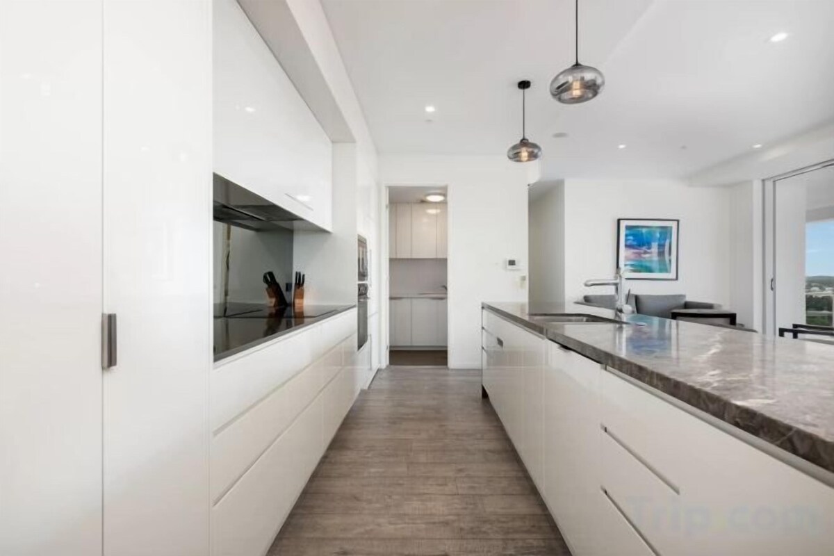 Private kitchen | Coffee/tea maker, cookware/dishes/utensils