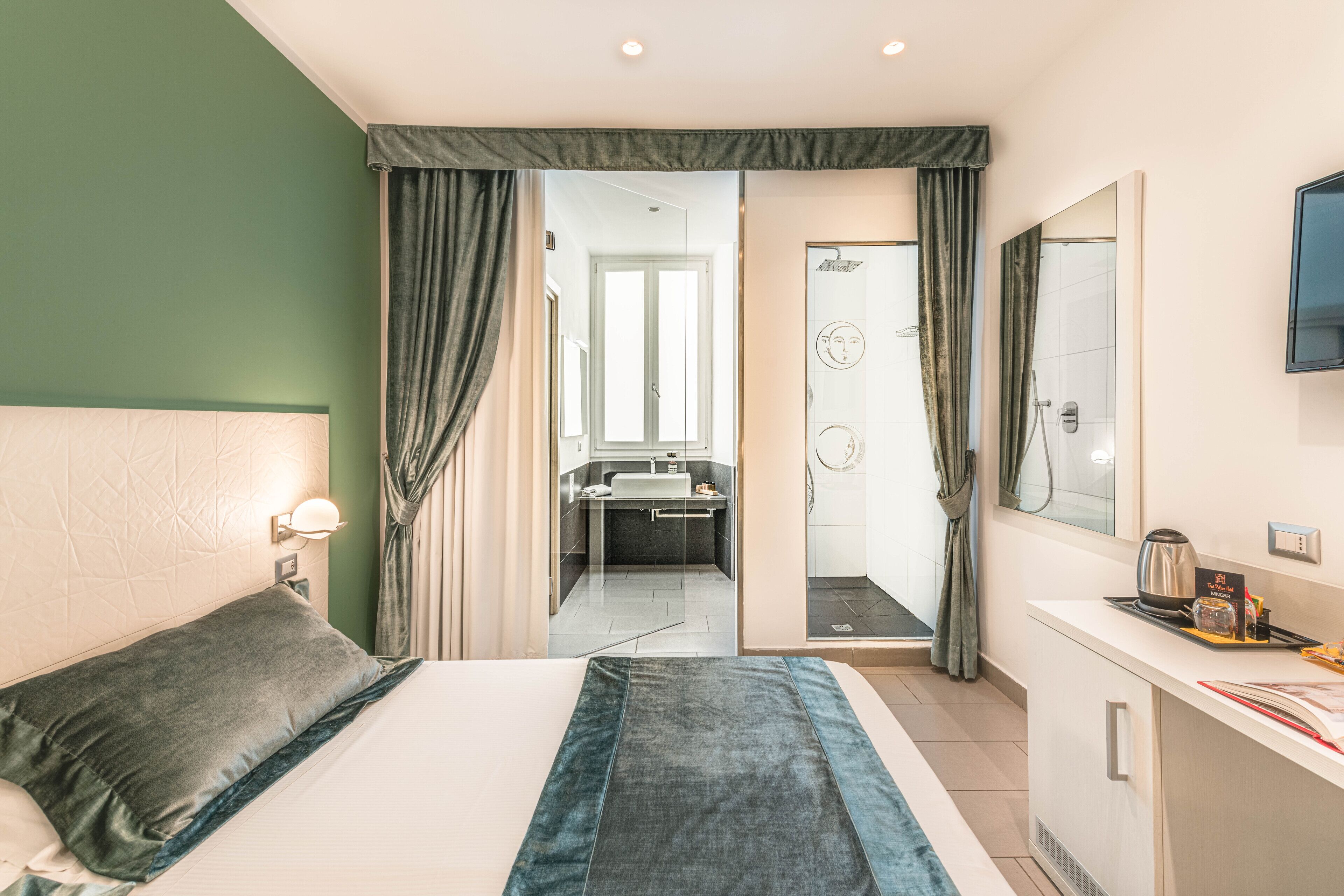 Photo - Trevi Palace Hotel