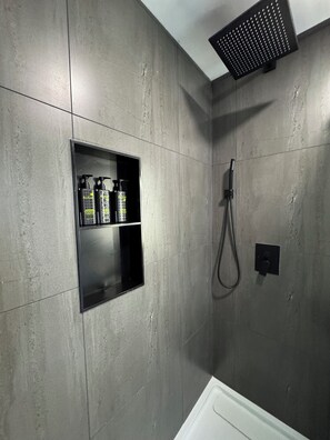 Shower, rainfall showerhead, designer toiletries, hair dryer - Waterways, A Boutique Hotel (Powell River)