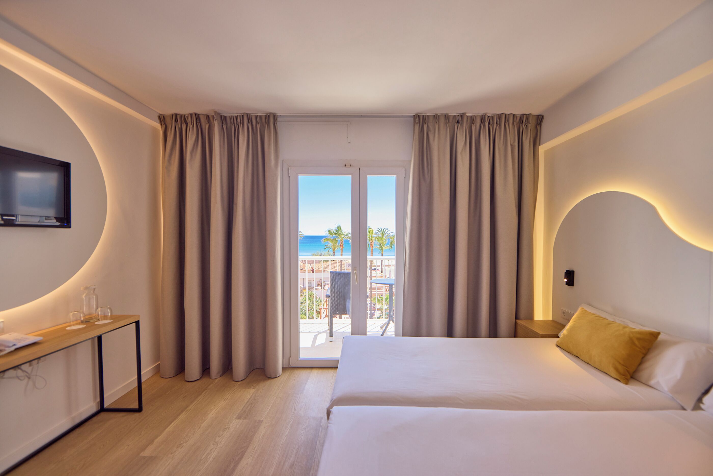 standard double room, pool view | individually decorated, individually furnished, desk, laptop workspace