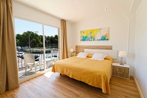 1 bedroom, minibar, individually decorated, individually furnished - Hotel Gabarda (Calvia)