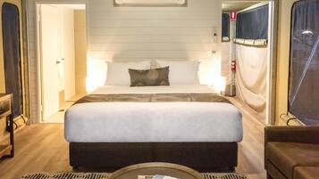 Deluxe Safari Tent - Sleeps 2