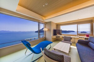 View Bath Suite with Jetted Tub, Non Smoking (81sqm) - 508  | In-room safe, desk, blackout drapes, iron/ironing board (on request)