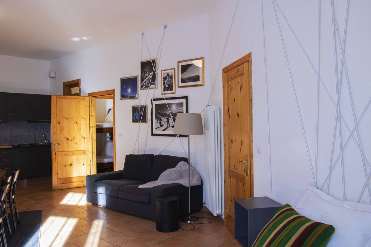 Apartamento luxo, em edifício anexo