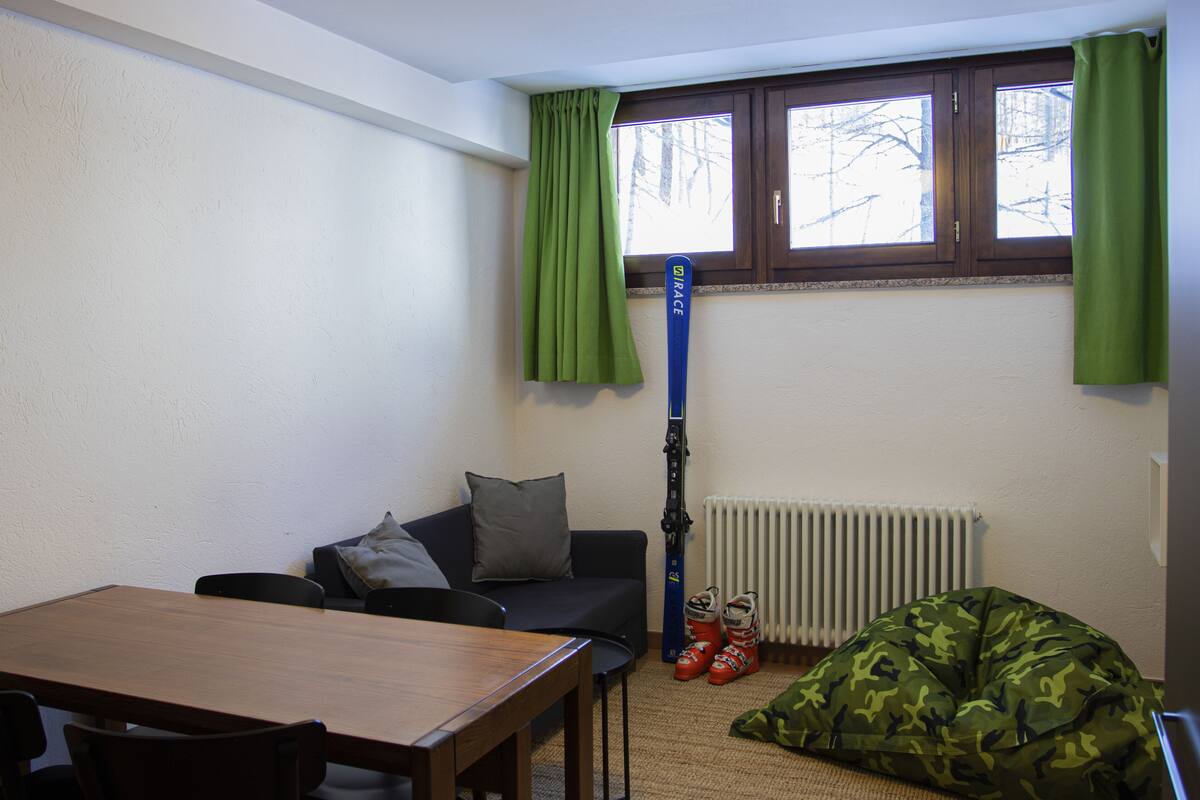 Apartamento, 1 quarto, em edifício anexo