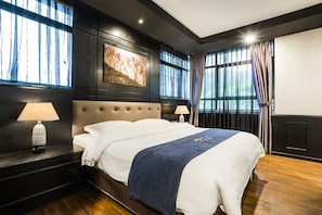In-room safe, desk, laptop workspace, blackout curtains