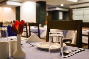 Restaurant - Hotel Woodland Kathmandu (Kathmandu)
