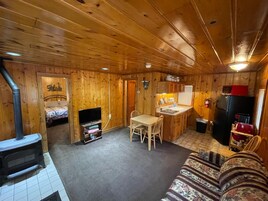 The Wolf Cabin | Individually decorated, individually furnished, free WiFi, bed sheets