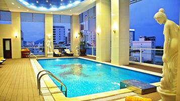 Indoor pool, outdoor pool