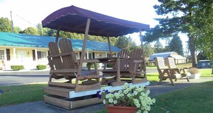 The Weathervane Motel