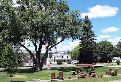 The Weathervane Motel