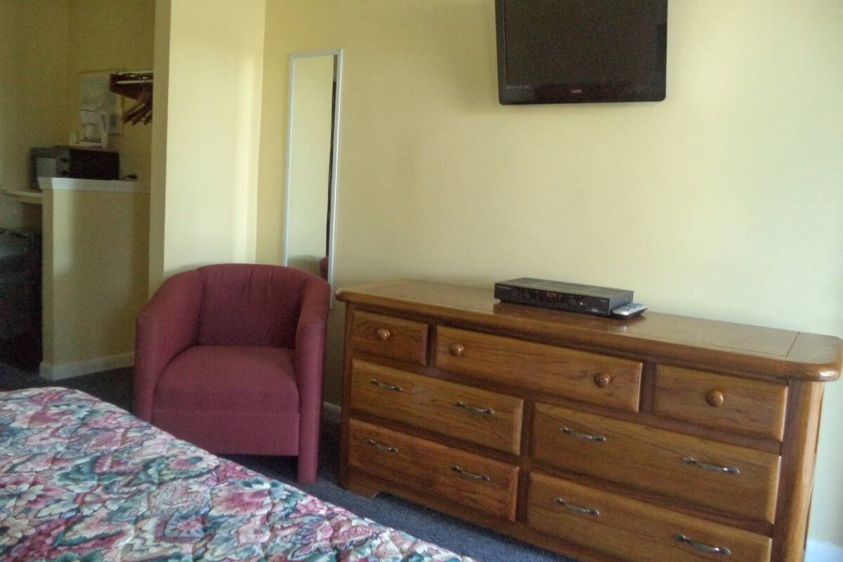 Standard Double Room | Room amenity