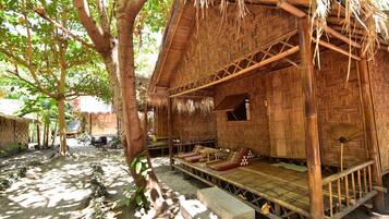 Garden View Deluxe Bungalow | In-room safe, free WiFi, bed sheets