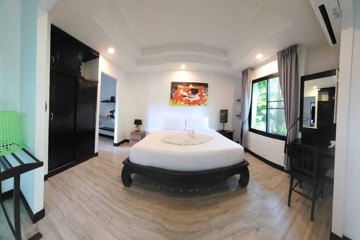 Luxury Villa, 1 Double Bed | In-room safe, rollaway beds, free WiFi, bed sheets