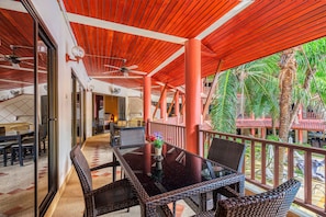 Family Apartment, 3 Bedrooms, Pool View | Terrace/patio