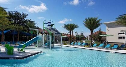 Veranda Palms Resort - Single Family Pool/Game Room Homes