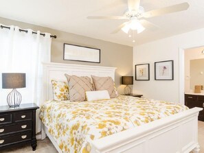 Casa, 6 camere da letto, piscina privata (Spa and Game Room..) | Con stile personalizzato, con arredamento individuale, Wi-Fi gratuito