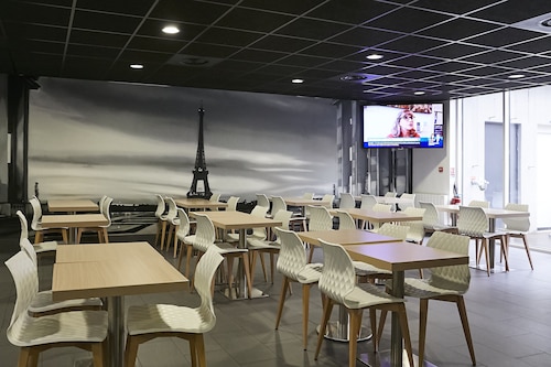 Aparthotel Adagio Access Massy Palaiseau