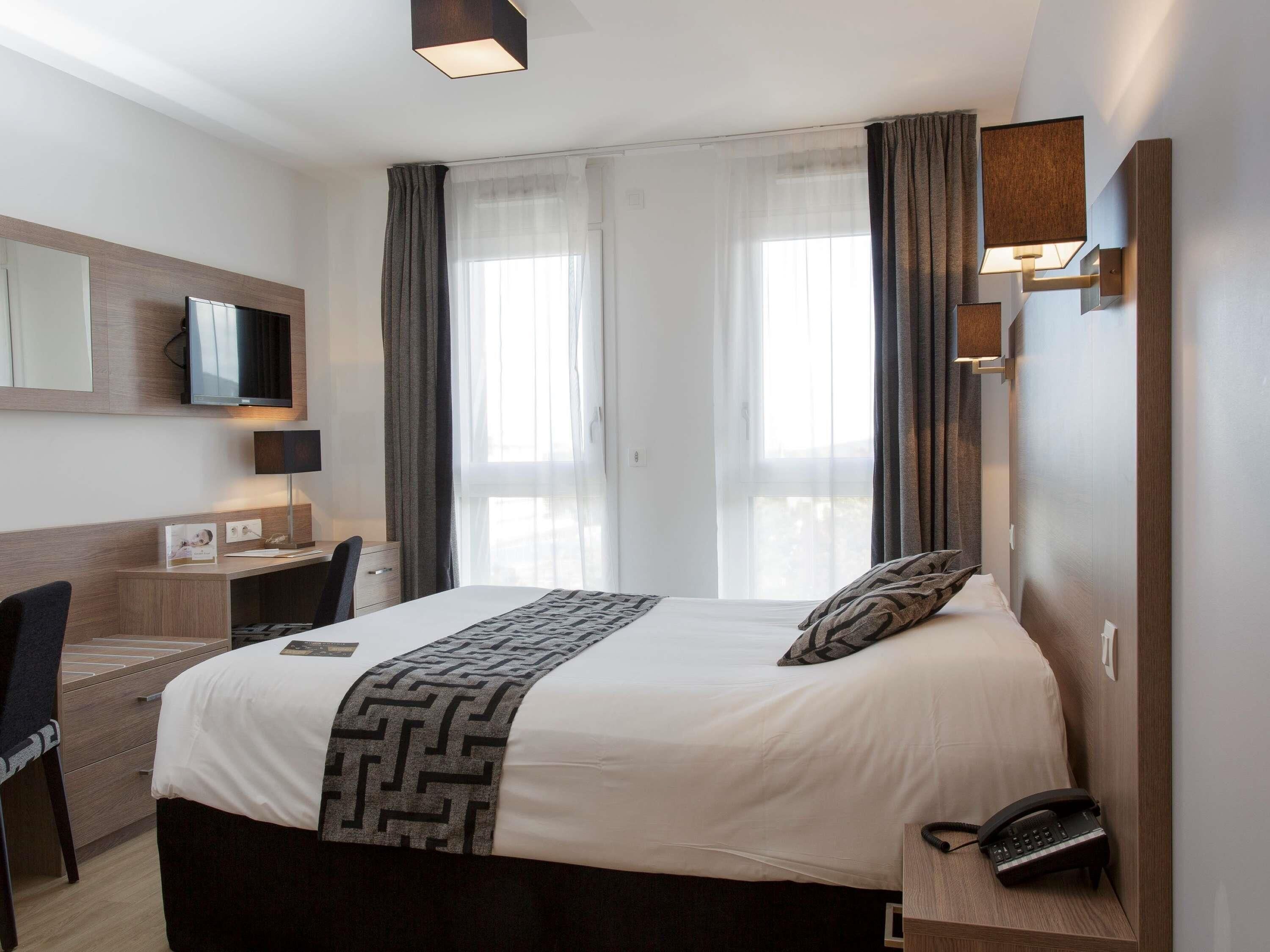 Studio, 1 Double Bed | Premium bedding, in-room safe, desk, soundproofing