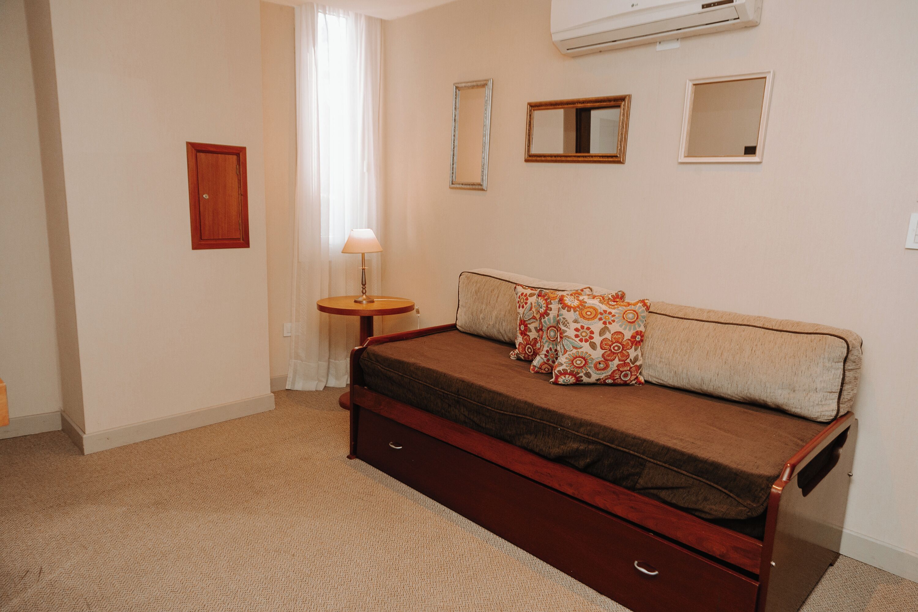 suite, 1 king bed, non smoking | minibar, in-room safe, desk, blackout curtains