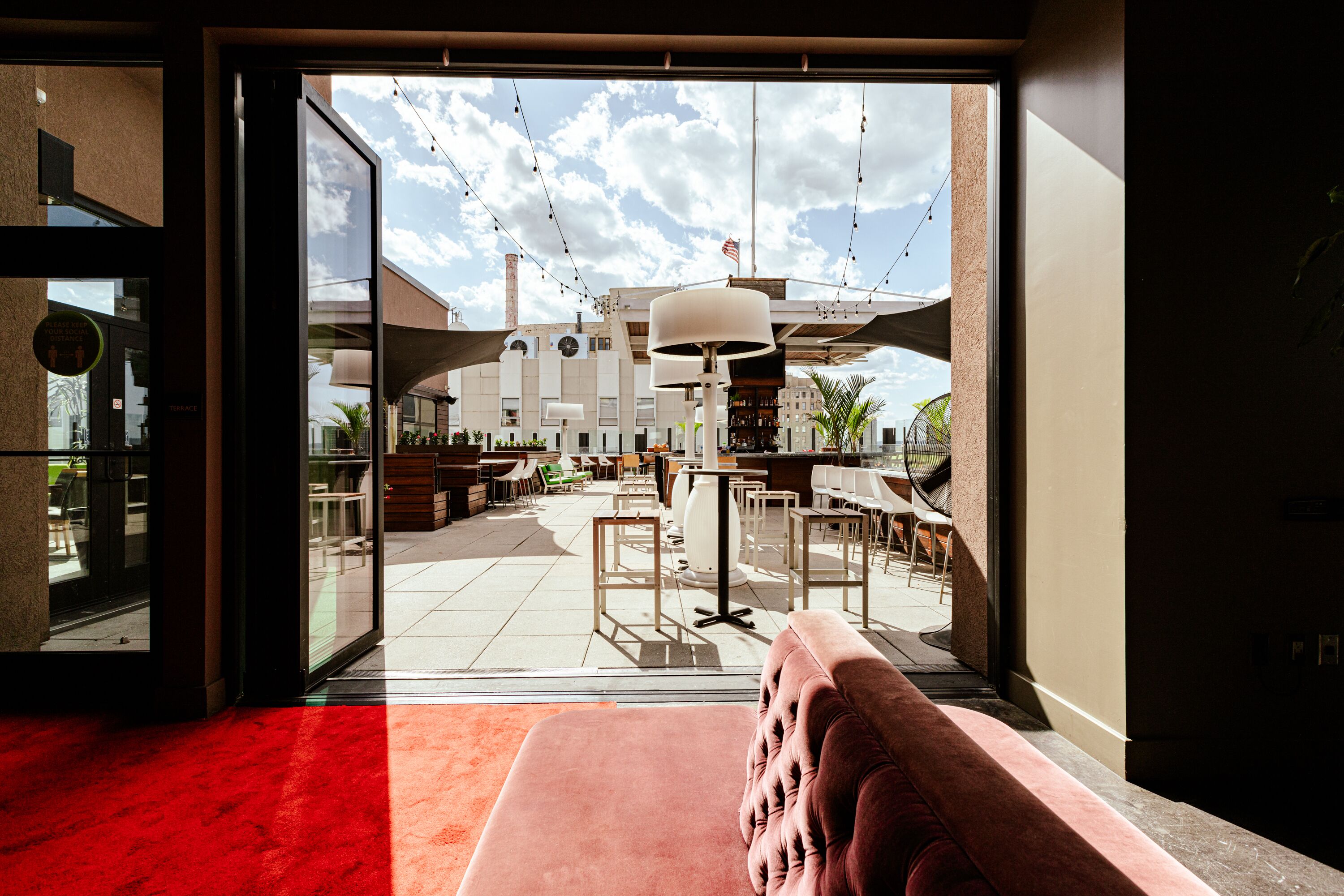 breakfast and dinner served