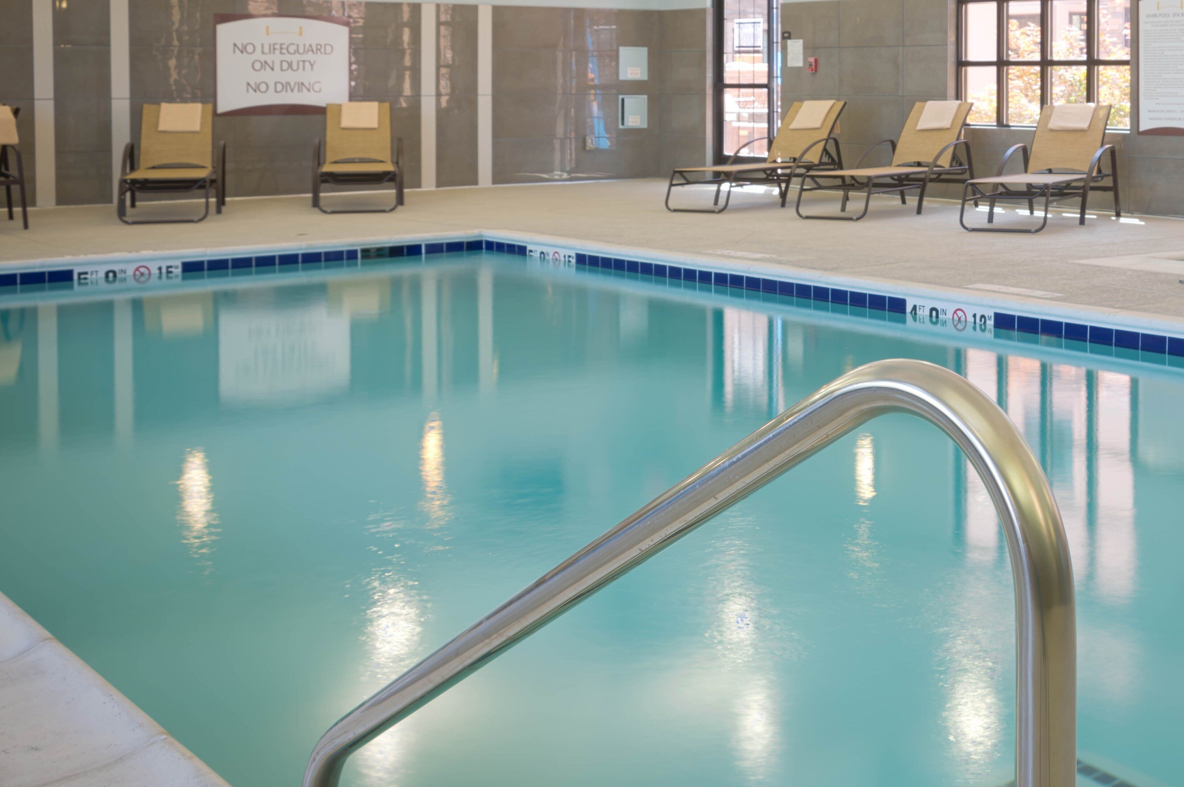 Una piscina techada