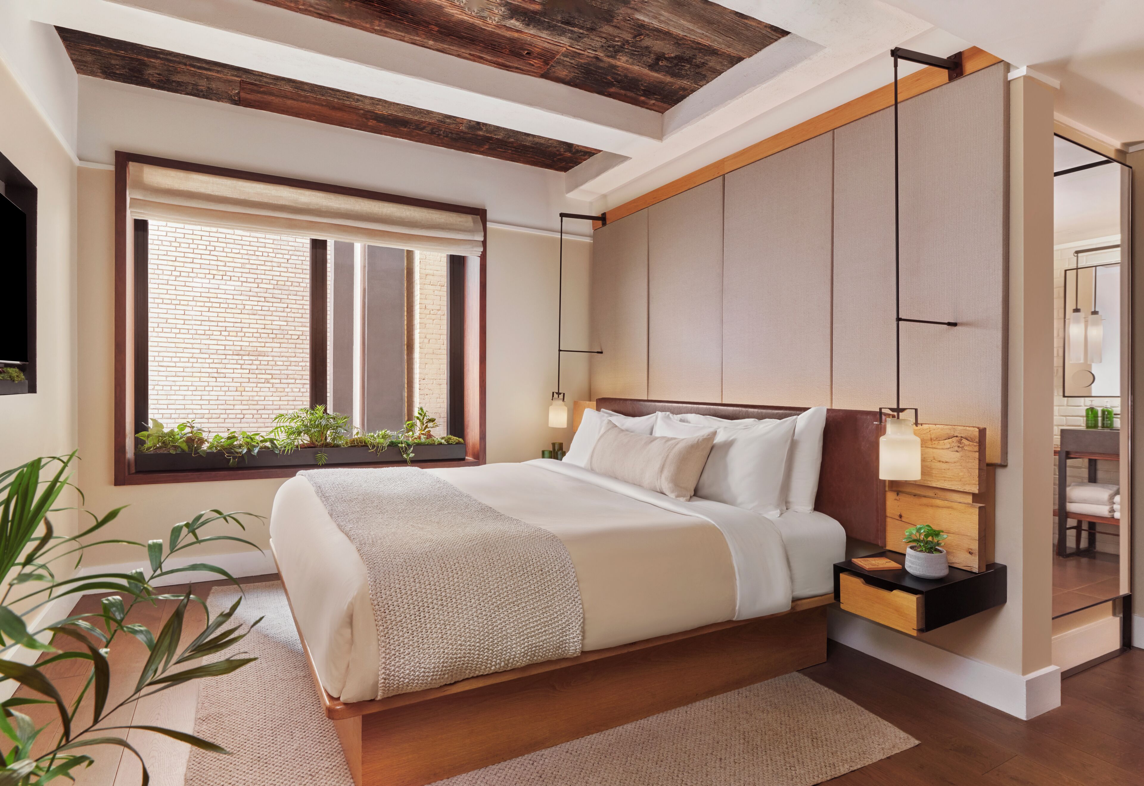 Kamar, 1 Tempat Tidur King (Alcove) | Seprai antialergi, minibar, brankas, dan meja kerja