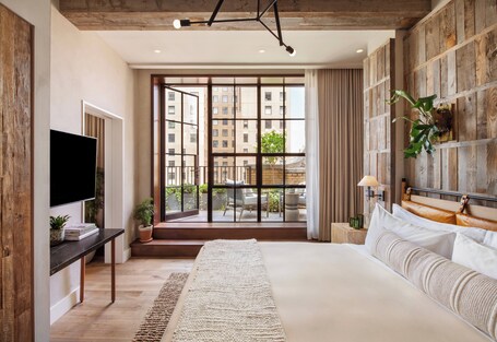 1 Hotel Central Park - view 3