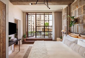 Ropa de cama hipoalergénica y minibar