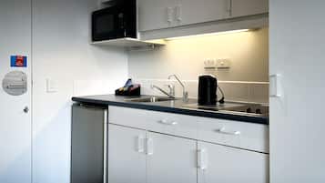 Fridge, microwave, coffee/tea maker, electric kettle