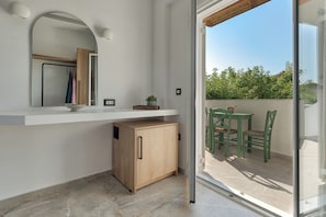 디럭스 쿼드룸 | 발코니