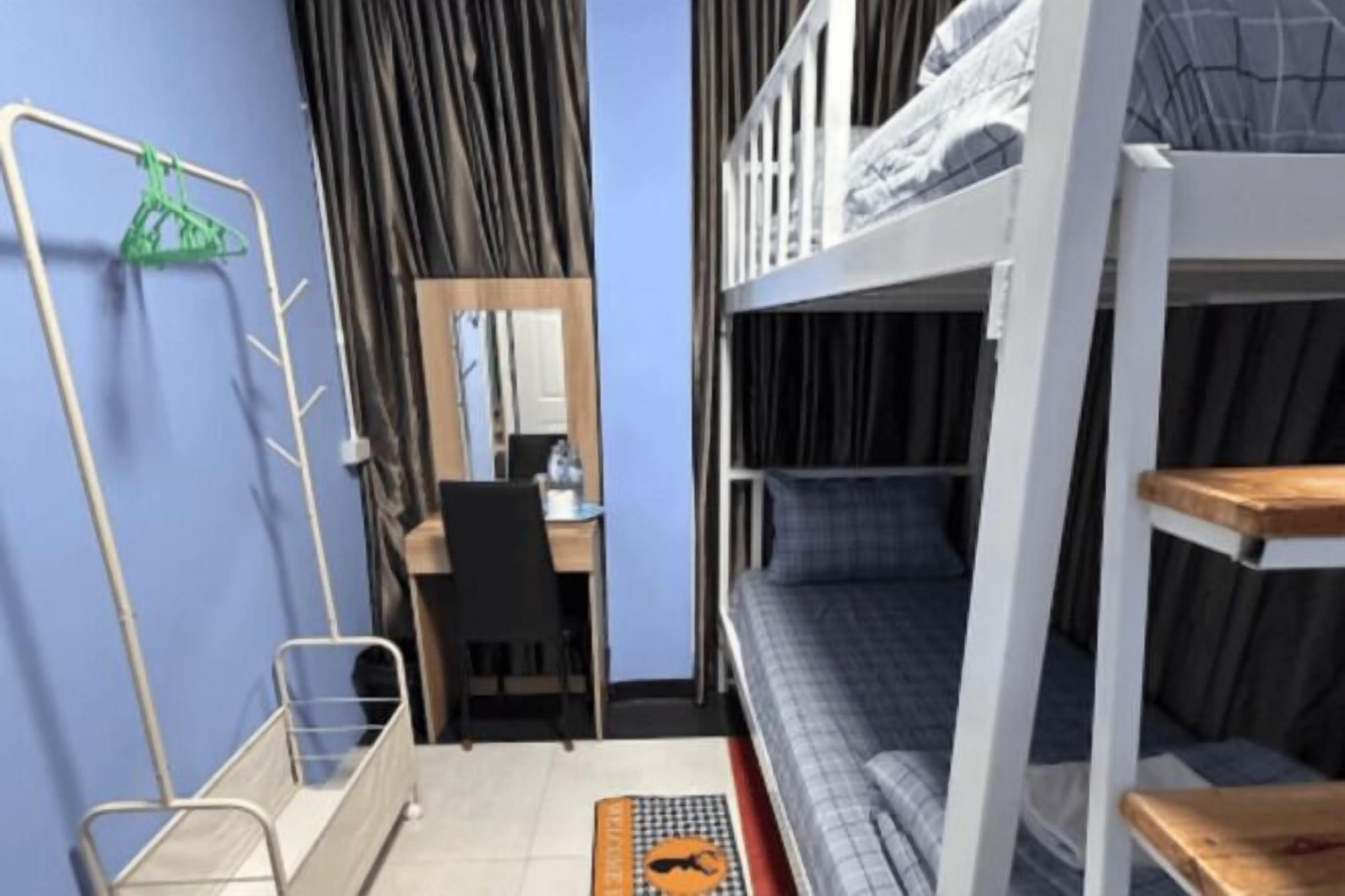 Minibar, desk, iron/ironing board, rollaway beds