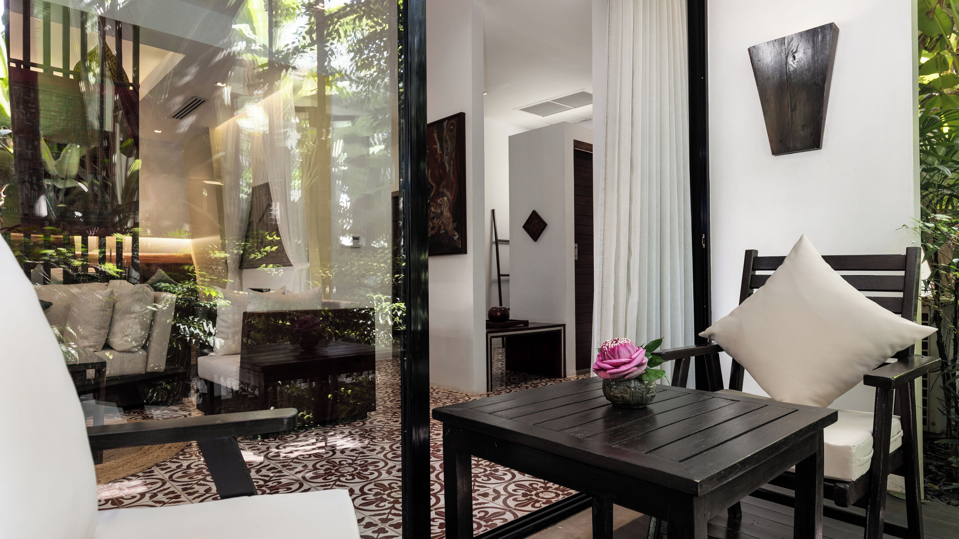 presidential suite unique | living area | 42-inch lcd tv with cable channels, tv, dvd player