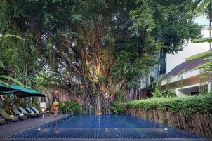 Outdoor pool, open 8:00 AM to 7:00 PM, pool umbrellas, sun loungers