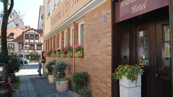 EntrĂ©e de lâhĂ©bergement