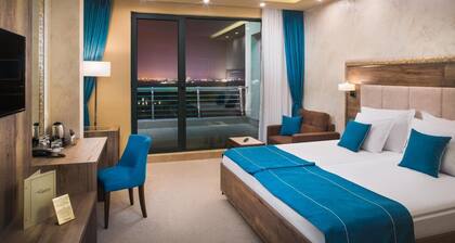 Park And Spa Hotel Exotic