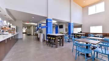 Petit déjeuner continental compris tous les jours