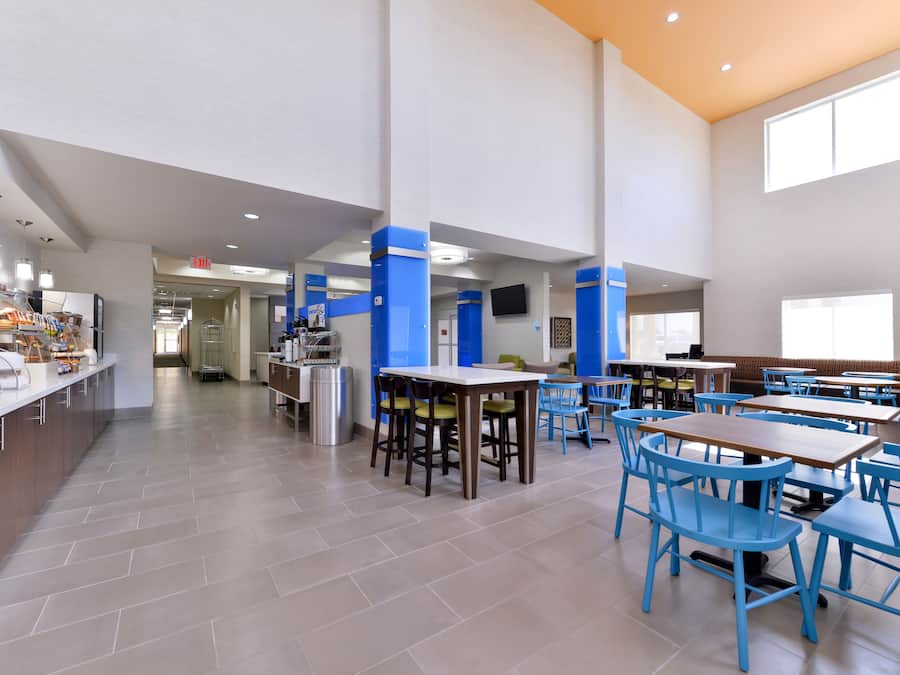 Gratis kontinental frukost varje dag