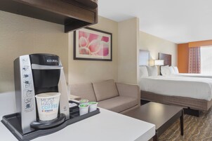 Suite, Multiple Beds (Wet Bar) | Desk, laptop workspace, iron/ironing board, free rollaway beds