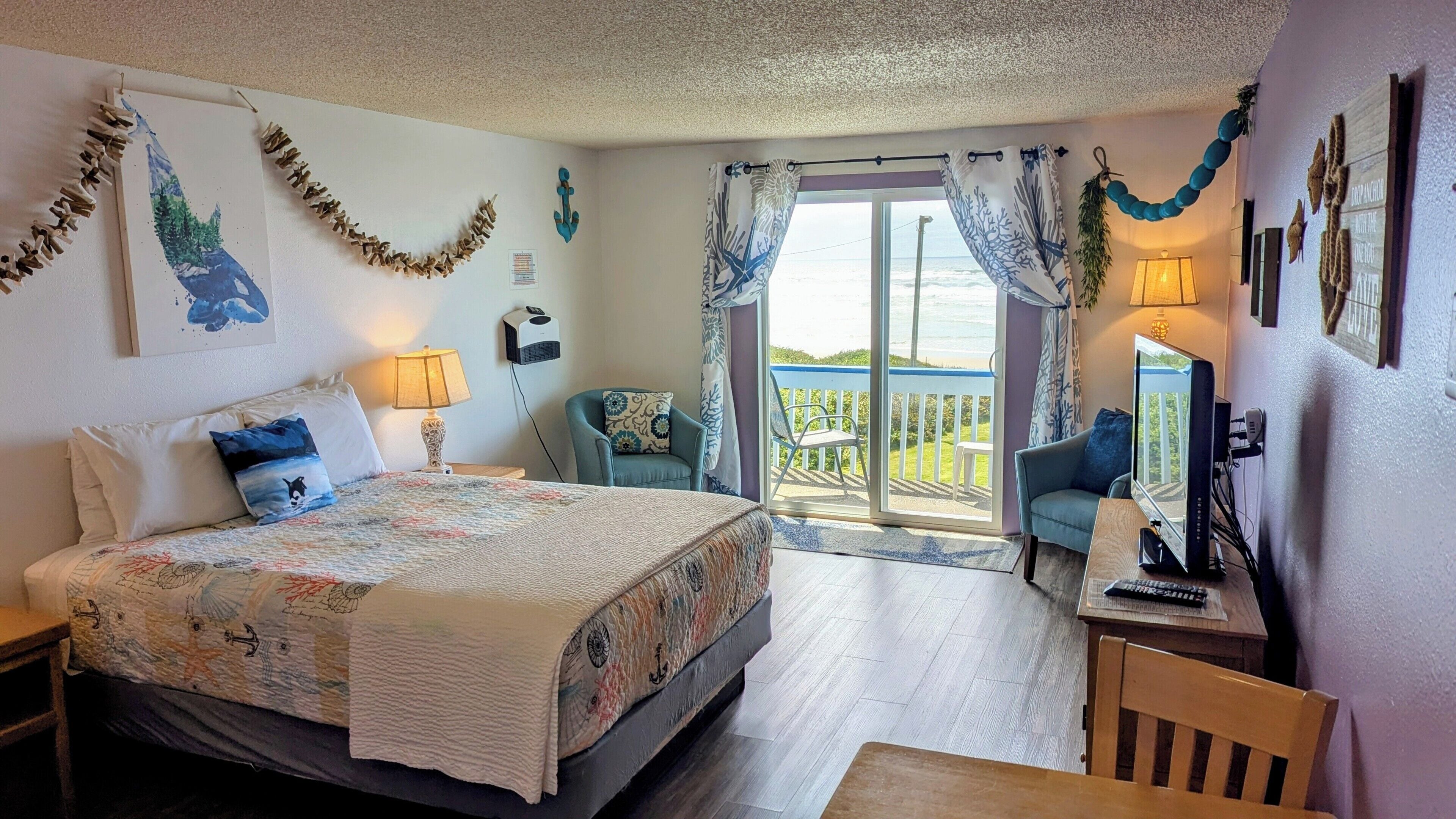(C) Signature Room, 1 Queen Bed, Kitchen, Ocean View (No Children or Pets) | Wi-Fi gratuito, lenzuola