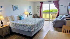 Estudio estándar, 1 cama King size, cocina, vista al océano (Standard King (Pet-Friendly)) | Wifi gratis y ropa de cama 