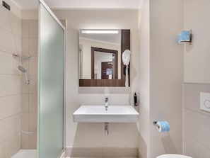 In-room safe, desk, blackout drapes, free WiFi - B&B HOTEL Bergamo City (Bergamo)